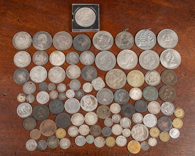Lot 17 - A collection of coins