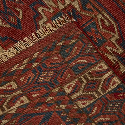 Lot 382 - An Antique Tekke rug ground rug, 70cm x 118cm;...