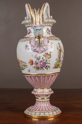 Lot 539 - A Meissen snake-handled vase