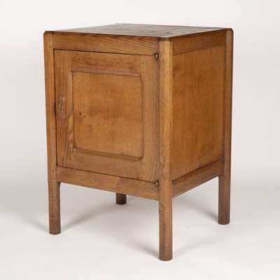 Lot 390 - Gordon Russell (1892-1980) An oak...