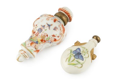 Lot 542 - A late 19th century porcelain scent bottle, of...