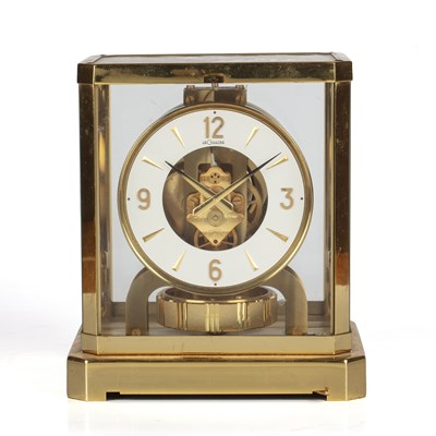 Lot 253 - A Le Coultre five glass Atmos mantel timepiece...