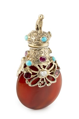 Lot 572 - A 19th century silver-gilt mounted agate scent...