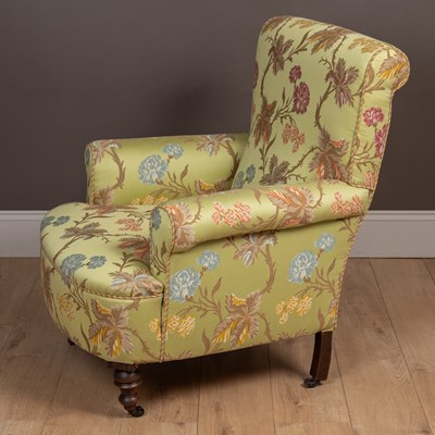 Lot 191 - An antique armchair