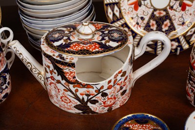 Lot 96 - A collection of Crown Derby and Royal Crown Derby