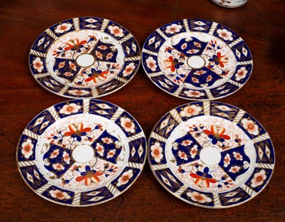 Lot 96 - A collection of Crown Derby and Royal Crown Derby