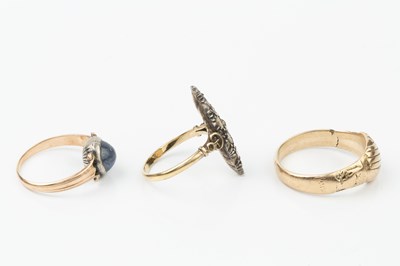 Lot 167 - A diamond marquise shaped ring, set with rose...