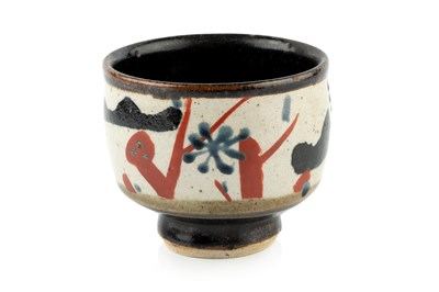 Lot 552 - John Maltby (1936-2020) Footed bowl decorated...