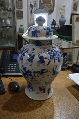 Lot 44 - Pair of blue and white 'hundred boy '...