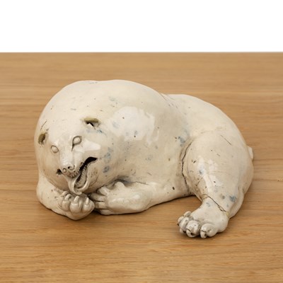 Lot 129 - Porcelain model bear Japanese, 17th/18th...