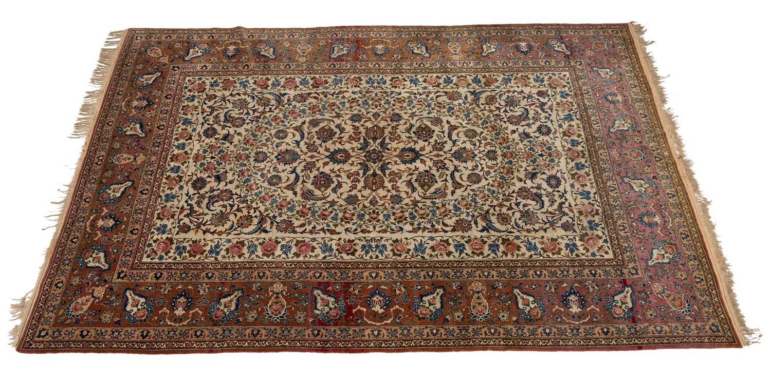 Lot 21 - A 20th century hand-woven Isfahan style Persian carpet