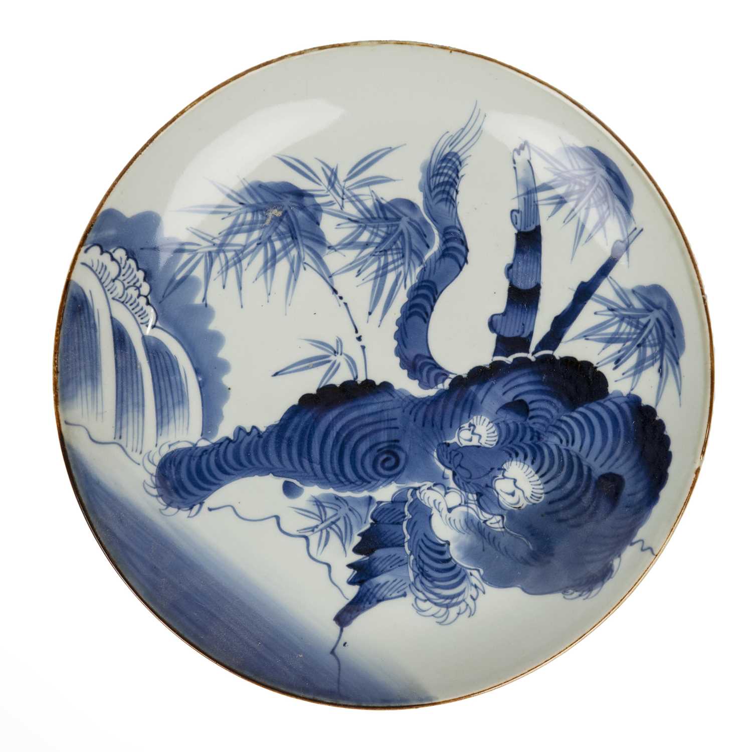 Lot 12 - Blue and white porcelain charger Chinese, 18th...