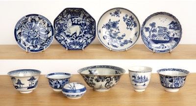 Lot 26 - Group of blue and white porcelain Chinese and...