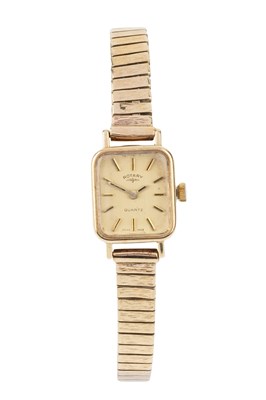 Lot 425 - A 9ct gold lady's Rotary wristwatch, the...