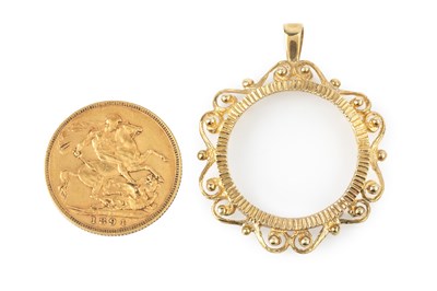 Lot 371 - A Victoria sovereign, 1894, in 9ct gold...