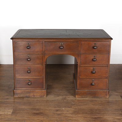 Lot 27 - Mahogany desk in the manner of Gillows 19th...