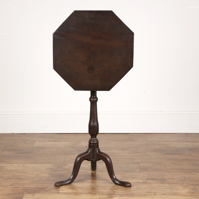 Lot 33 - Octagonal mahogany tripod table early 19th...