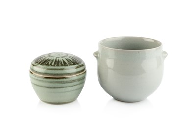 Lot 572 - David White (1934-2011) Pot and cover...