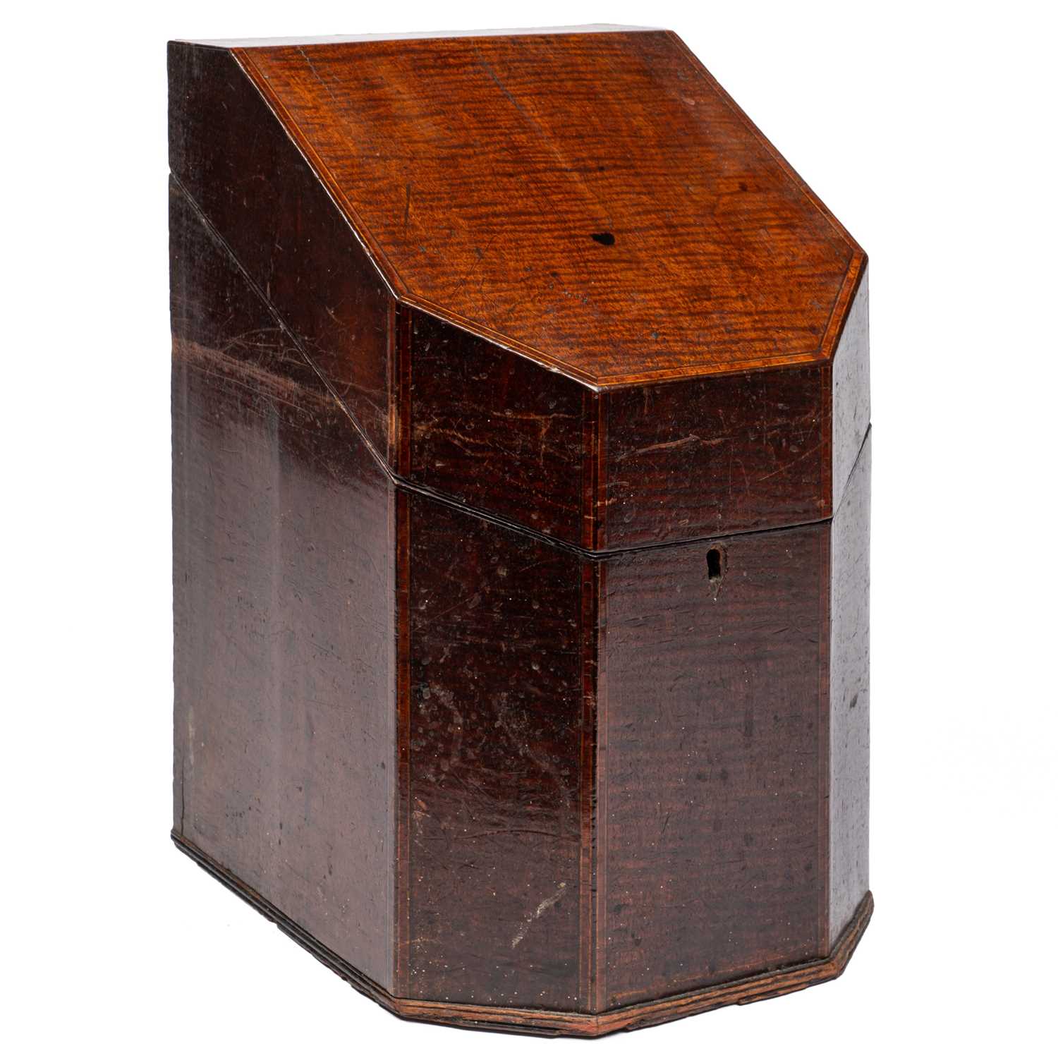 Lot 86 - A Georgian mahogany knife box