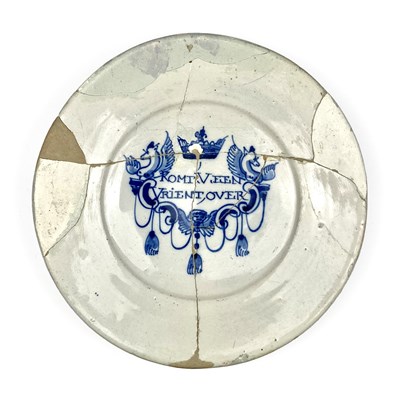 Lot 290 - Delftware blue and white tin-glazed plate...