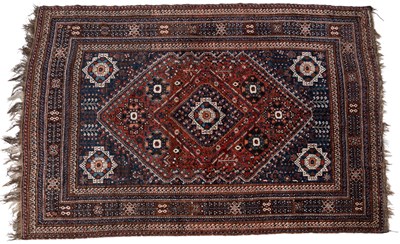 Lot 1028 - A 20th century hand-woven Shiraz