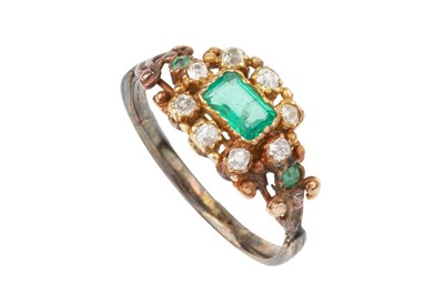 Lot 307 - A 19th century emerald and diamond ring, the...