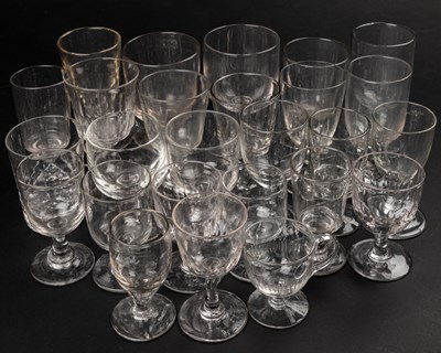 Lot 171 - A collection of 19th century glassware