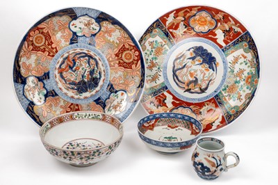 Lot 47 - Two similar Imari chargers together with three further items of Imari porcelain