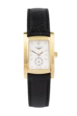 Lot 427 - An 18ct gold lady's Dolcevita wristwatch by...