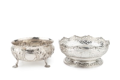 Lot 705 - A late Victorian silver bowl, embossed and...