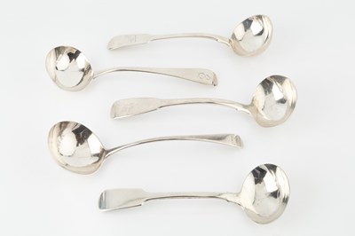 Lot 658 - A George III silver fiddle pattern sauce ladle,...