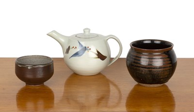 Lot 395 - Geoffrey Whiting (1919-1988) studio pottery...