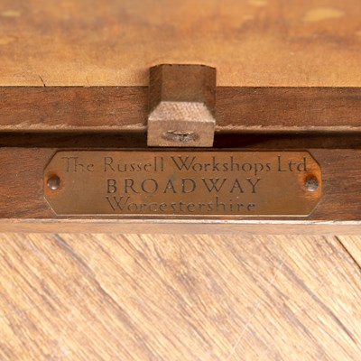 Lot 1 - Gordon Russell (1892-1980) of Broadway oak...