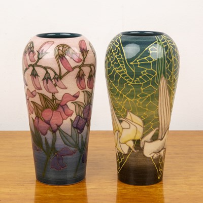 Lot 401 - Sally Tuffin for Dennis China Works 'Datura'...