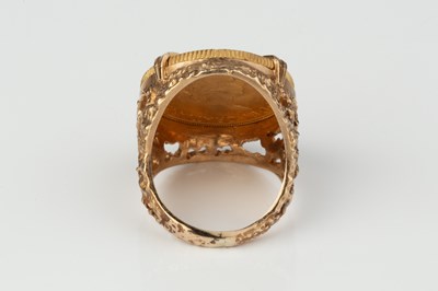 Lot 312 - A sovereign ring, the Elizabeth II sovereign...
