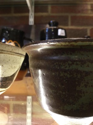 Lot 669 - Studio Pottery A Leach pottery 'Z' bowl, 15cm...