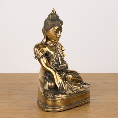 Lot 450 - Bronze buddha Burmese, 17th/18th Century the...