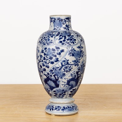 Lot 66 - Blue and white porcelain vase Chinese, Kangxi...