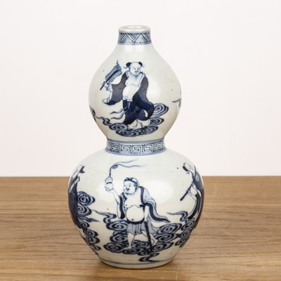 Lot 481 - Double gourd blue and white vase Chinese, 19th...