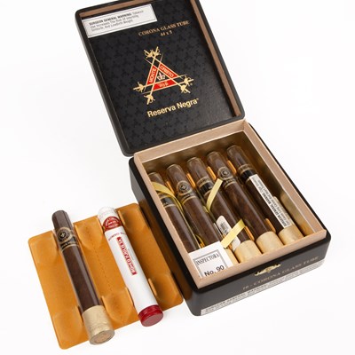 Lot 238 - Six Monte Cristo Reserva Negra cigars, corona...