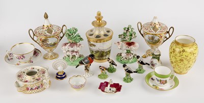 Lot 75 - A collection of antique porcelain to include a...