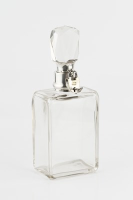 Lot 297 - An Edwardian silver mounted locking decanter...