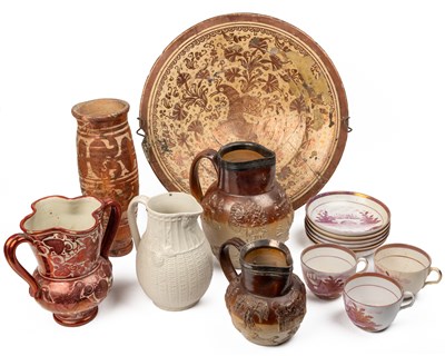 Lot 103 - A collection of lustreware