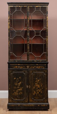 Lot 85 - A Georgian chinoiserie bookcase