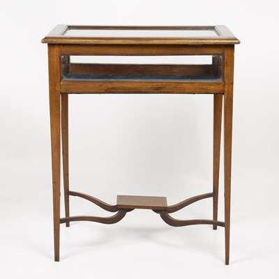 Lot 63 - An Edwardian mahogany and satinwood inlaid...