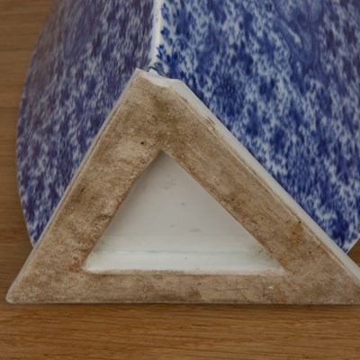 Lot 54 - Triangular blue and white porcelain vase...