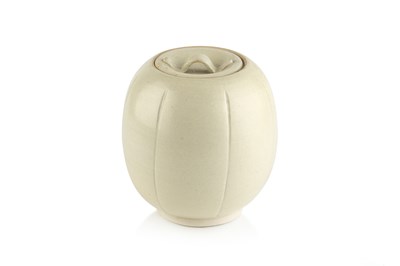 Lot 523 - William 'Bill' Marshall (1923-2007) Ovoid pot...