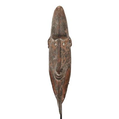 Lot A late 19th/early 20th century Sepik river,...