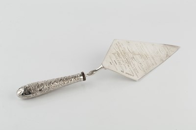 Lot An early Victorian silver presentation trowel,...