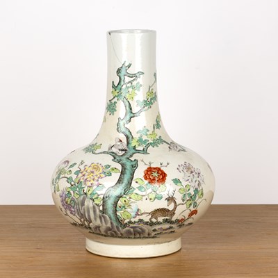 Lot 196 - Enamelled porcelain bottle vase Chinese,...